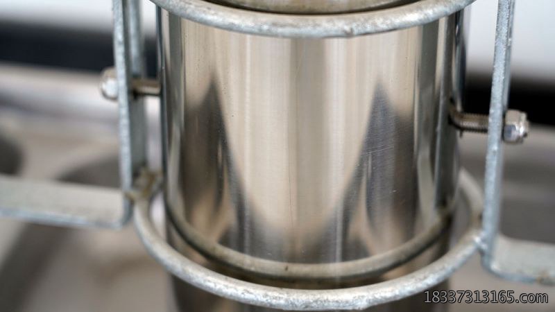 新001E育肥干湿喂料器